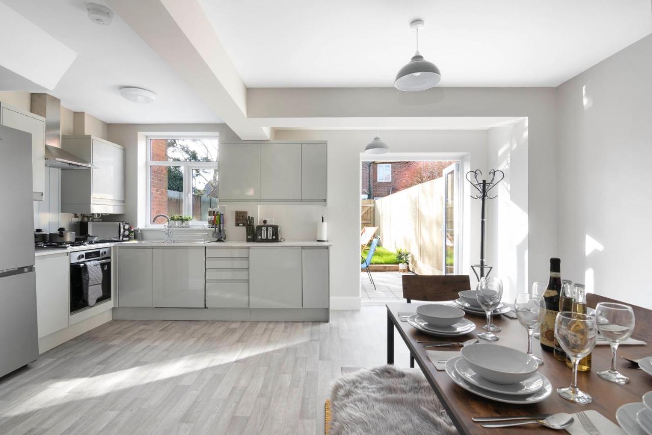 Spacious 3 Bed House, Netflix, Garden, Parking Southampton Extérieur photo