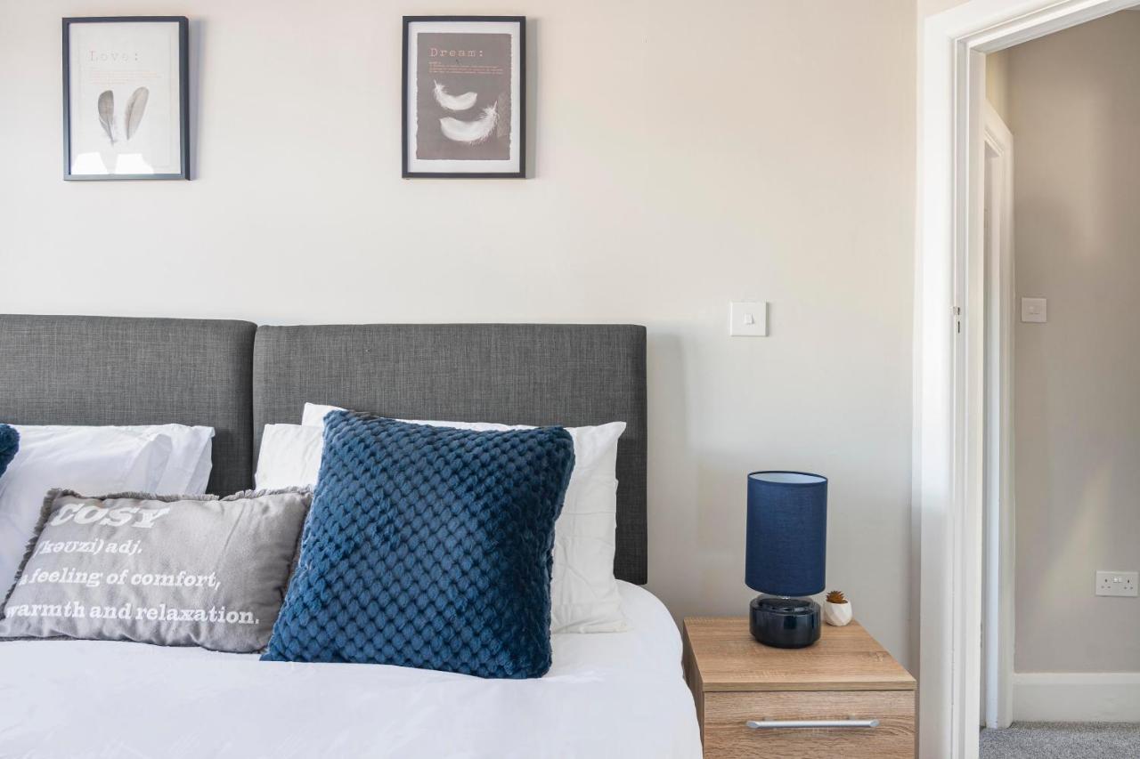 Spacious 3 Bed House, Netflix, Garden, Parking Southampton Extérieur photo
