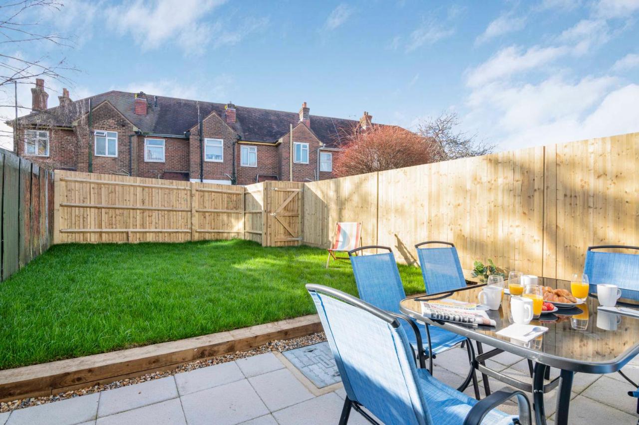Spacious 3 Bed House, Netflix, Garden, Parking Southampton Extérieur photo