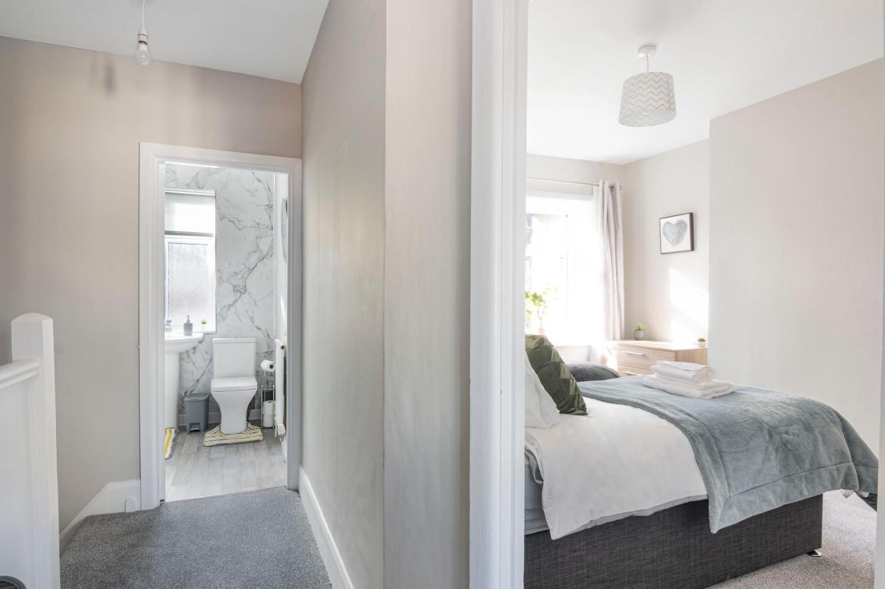 Spacious 3 Bed House, Netflix, Garden, Parking Southampton Extérieur photo
